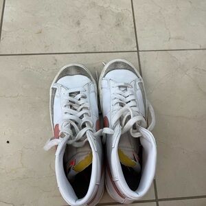 Gently worn woman’s size:8 pink blazers